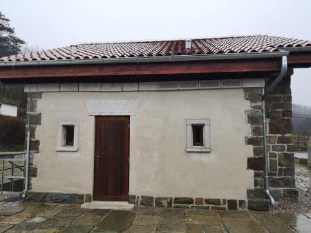 Klanec pri Kozini s prenovljeno »pompo« dobiva novo turistično točko v okviru Krajinskega parka Beka 17